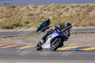 media/Oct-08-2023-CVMA (Sun) [[dbfe88ae3c]]/Race 3 Amateur Supersport Middleweight/